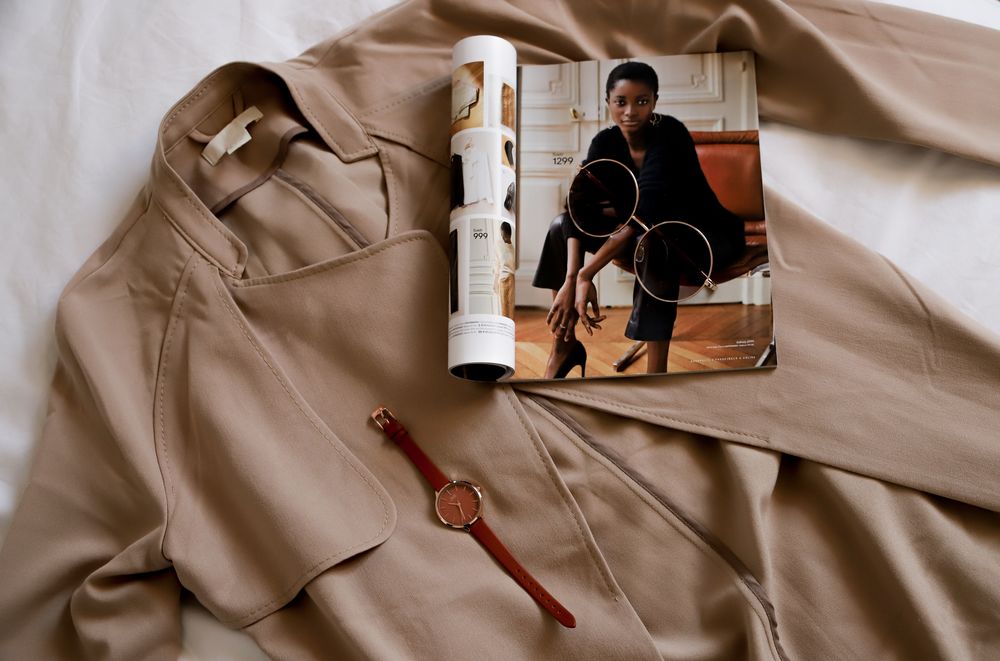 Dámské módní designové hodinky JVD JZ201.7 s řemínkem z pravé kůže