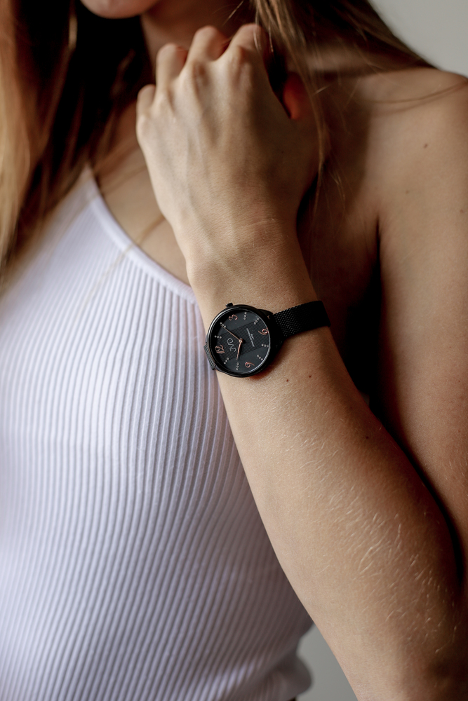 JVD Dámské náramkové hodinky JVD J4191.3