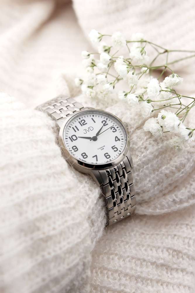 JVD Pánské titanové antialergické hodinky JVD JE5001.1