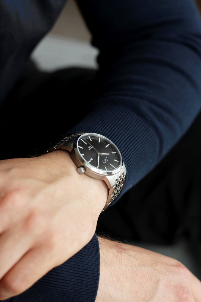 Náramkové hodinky JVD JE2004.3