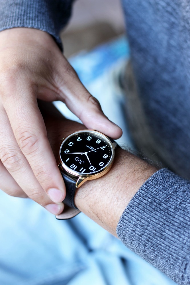 Náramkové hodinky JVD J1130.5