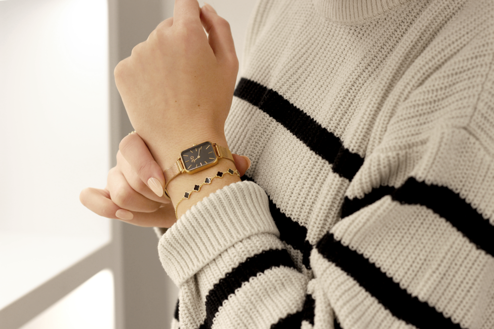 JVD Luxusní dámské elegantní nerezové ocelové zlacené hodinky JVD J-TS57