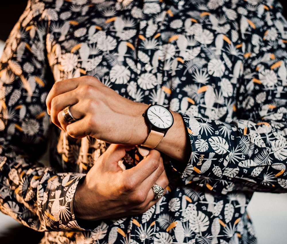 Náramkové hodinky JVD AV-084