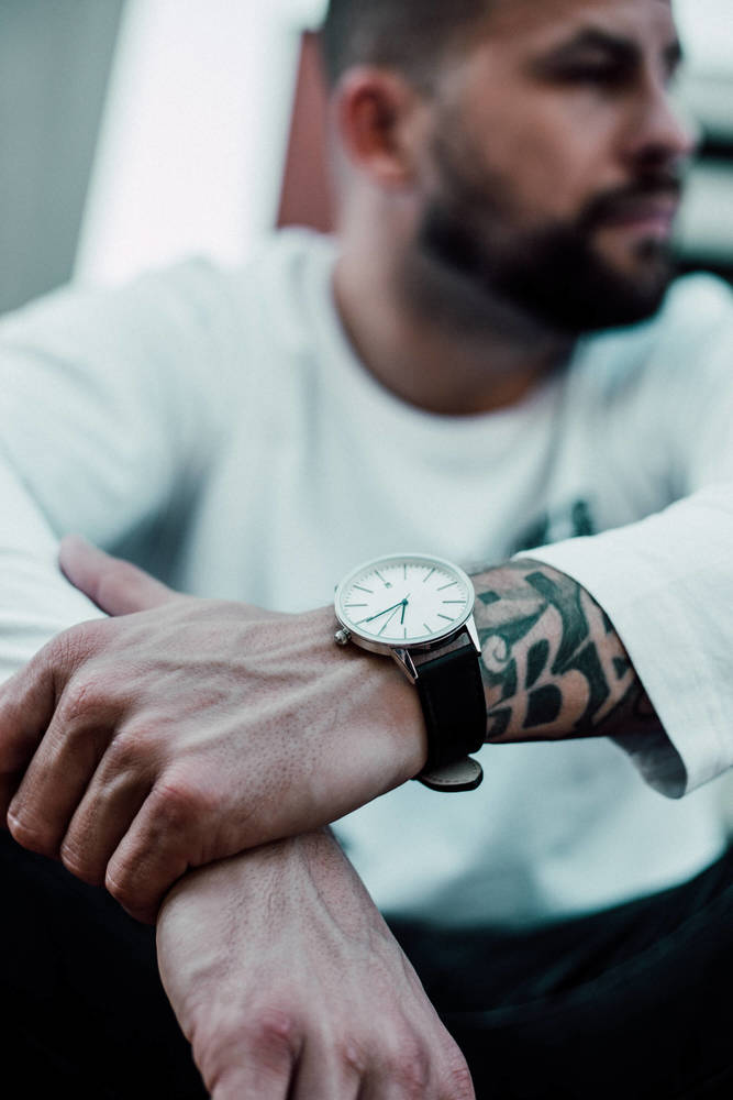 Náramkové hodinky JVD AV-087