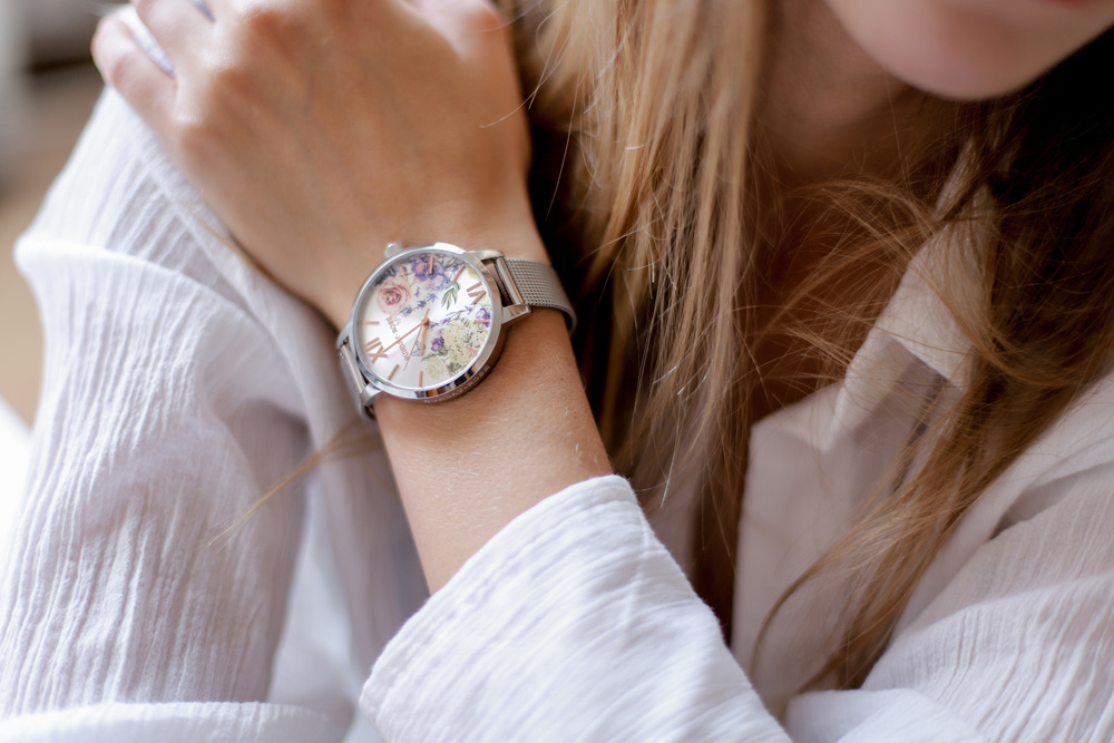 SUNDAY ROSE Dámské elegantní designové hodinky Fashion ANCIENT GARDEN SUN-F01