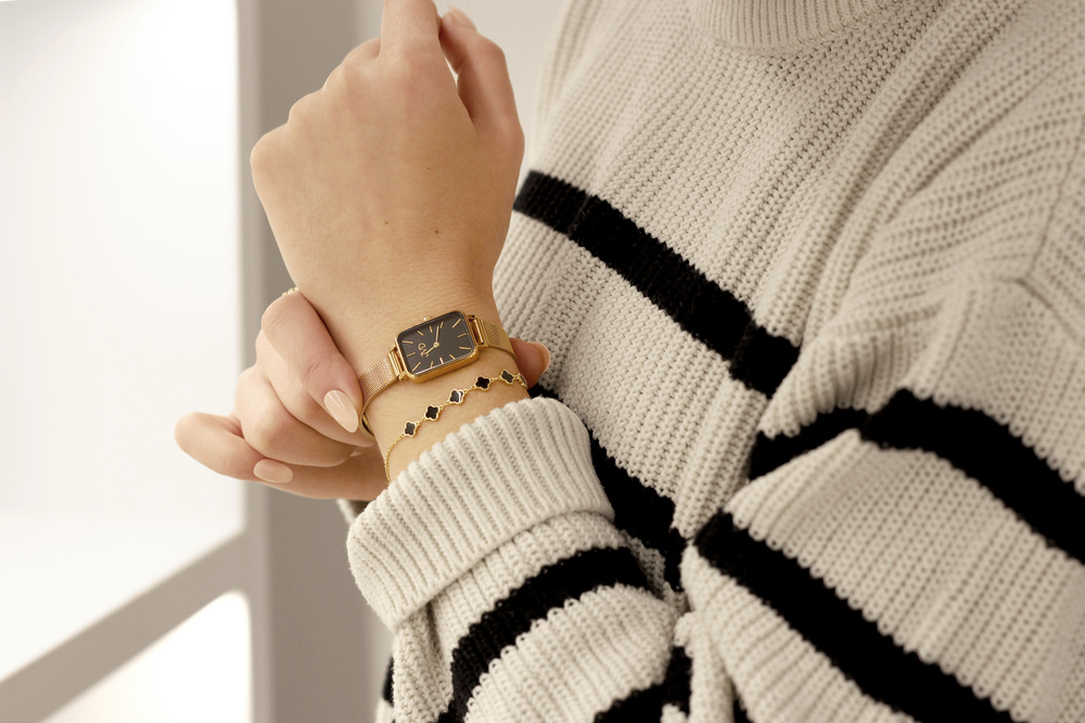 JVD Luxusní dámské elegantní nerezové ocelové zlacené hodinky JVD J-TS57