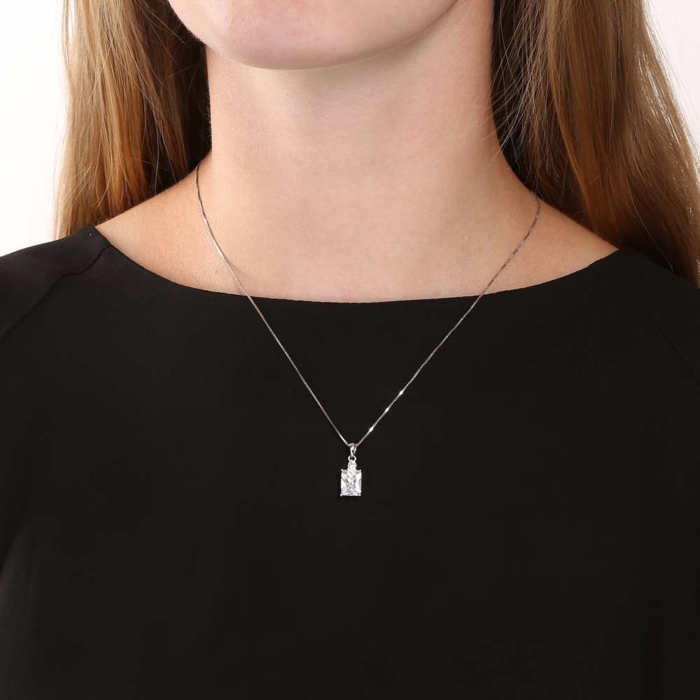 JVD Dámský stříbrný přívěsek se zirkony SVLP0669SH2BI00